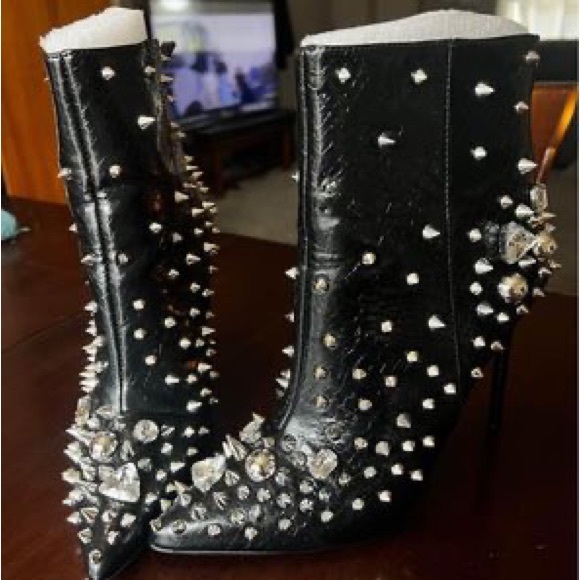 Studded Steve Madden stiletto boots. - Picture 2 of 2